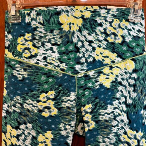 NWT Offline by Aerie Hi-Rise Real Me Xtra 7/8 Leggings Womens Medium - Picture 2 of 9